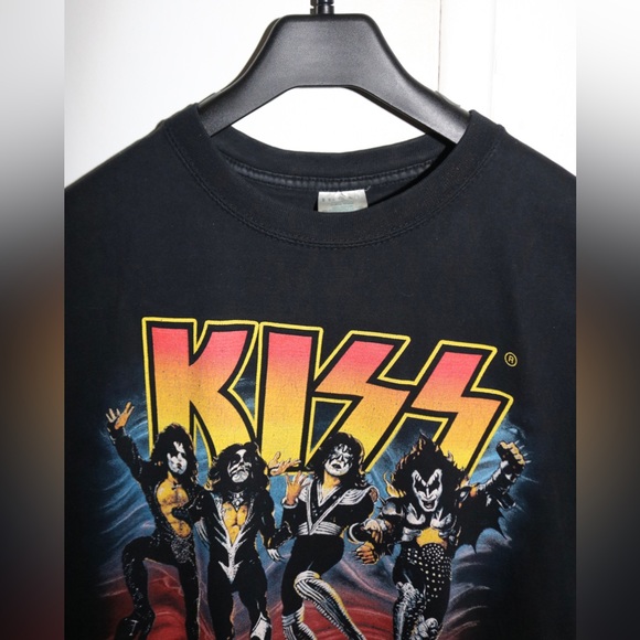 KISS Rock Band Tee - Picture 2 of 6